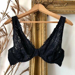 black lace bra